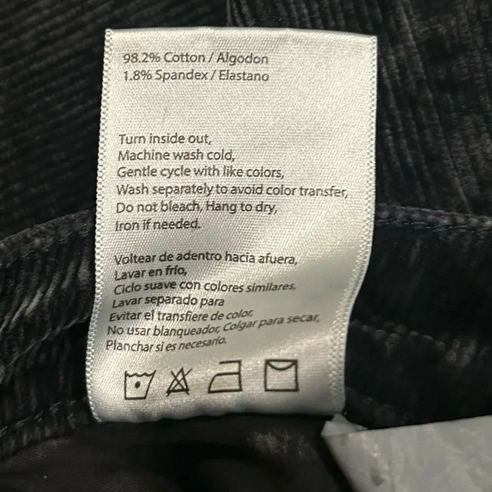NWT Risen Mid-Rise Tummy Control Straight Leg Corduroy Pants Womens 13/31 Black